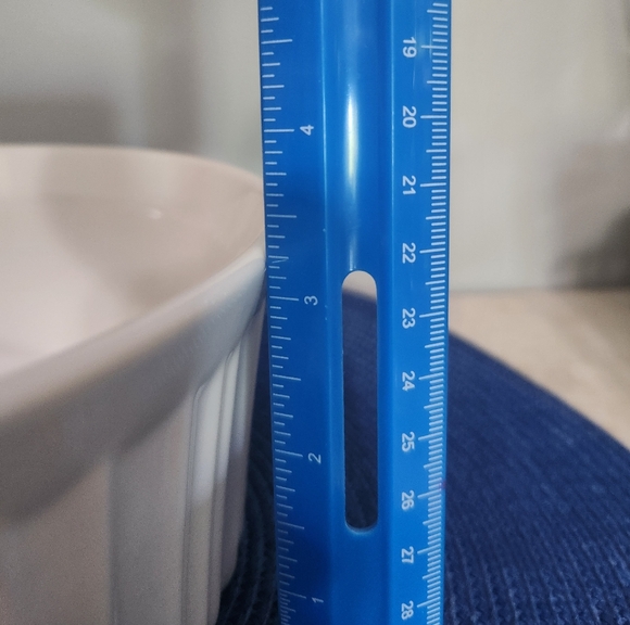 Corningware 2.5 QT. French White Stoneware Bakeware Dish - Picture 4 of 7